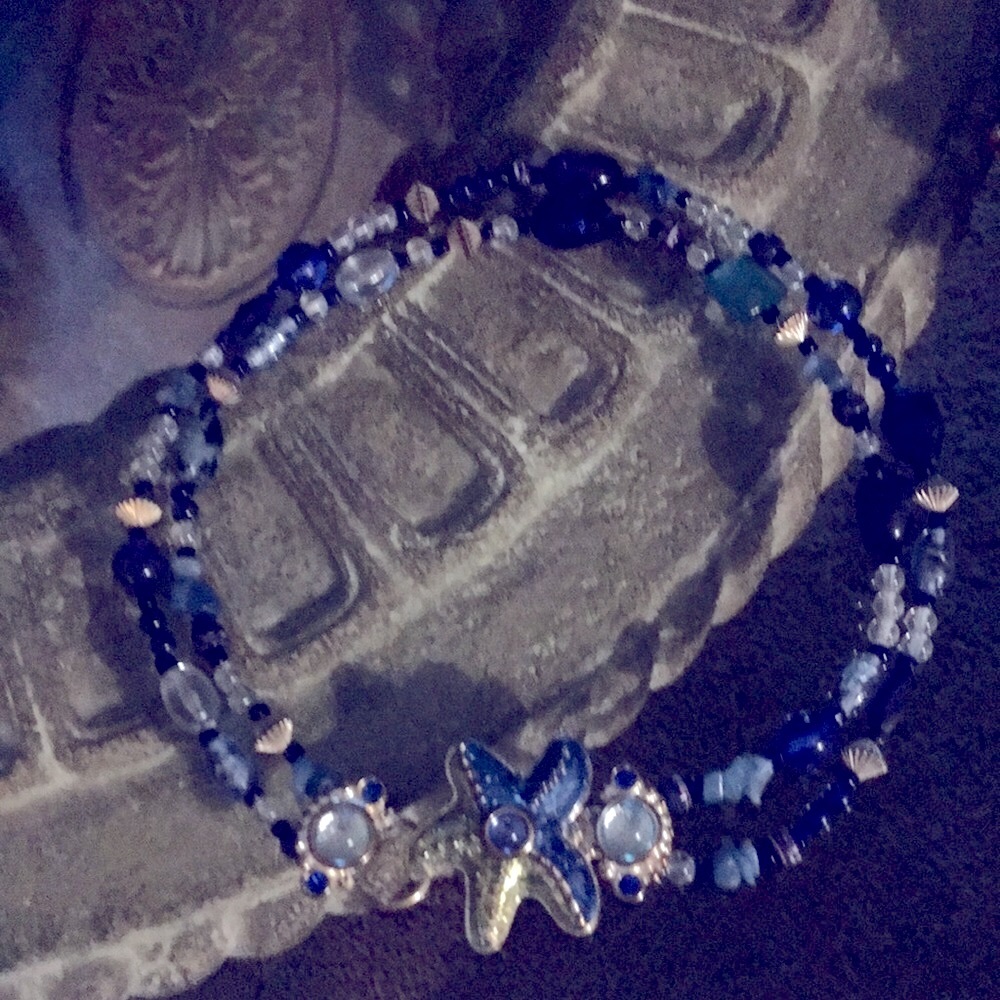Blue & Silver Seashell Beaded 2-tier Necklace with Magnetic Closure!!!